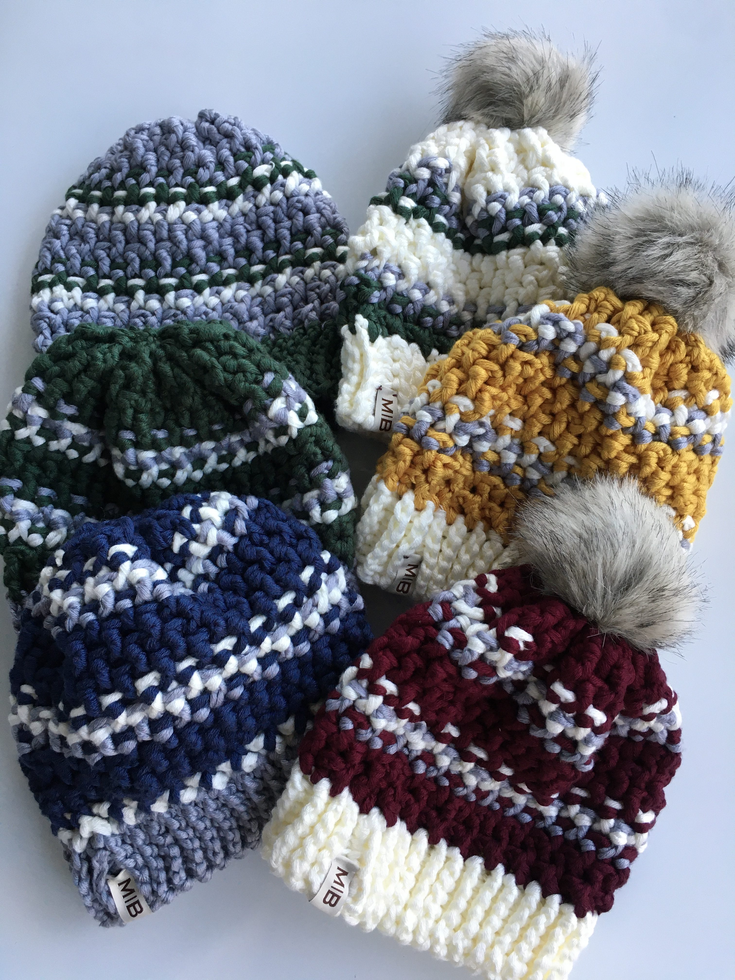 Alternating Posts Hat