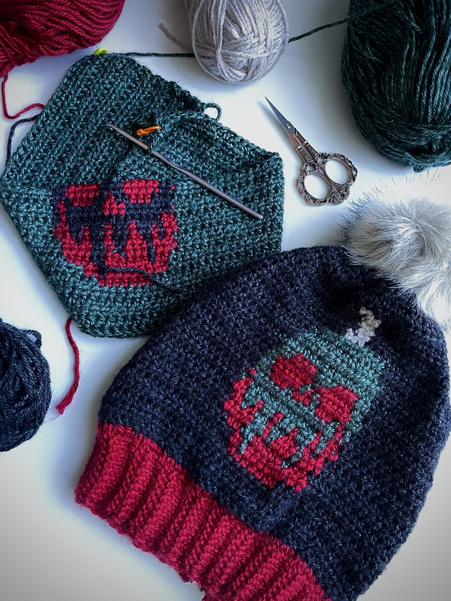 poison-apple-crochet-hat-pdf-pattern-mode-bespoke